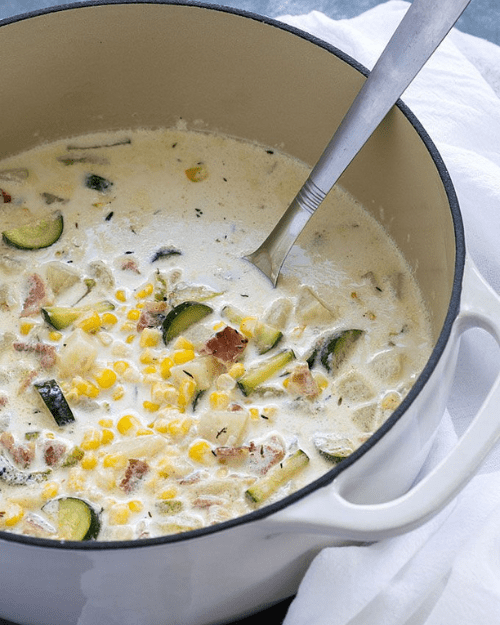 SUMMER CORN AND ZUCCHINI CHOWDER