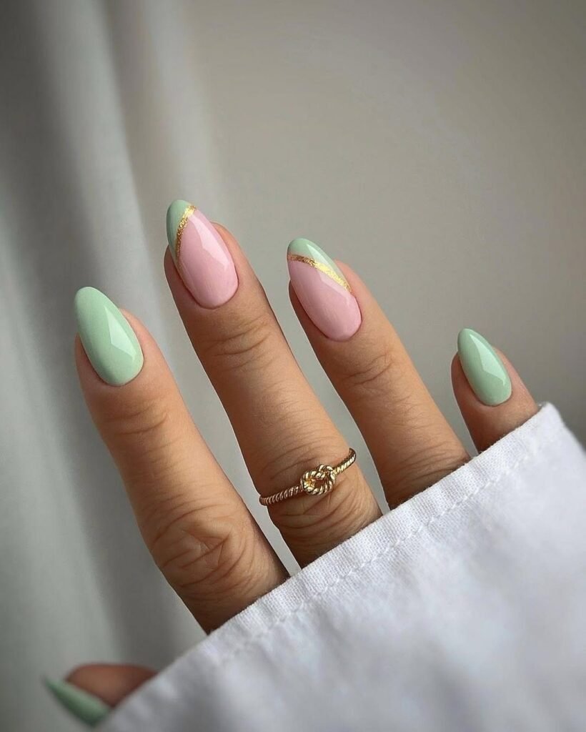 Short Minimalist Nails
