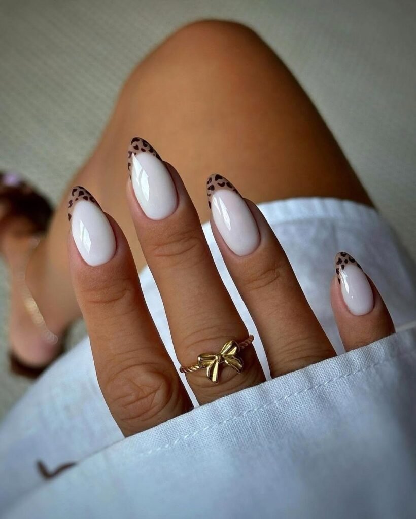 Short Minimalist Nails