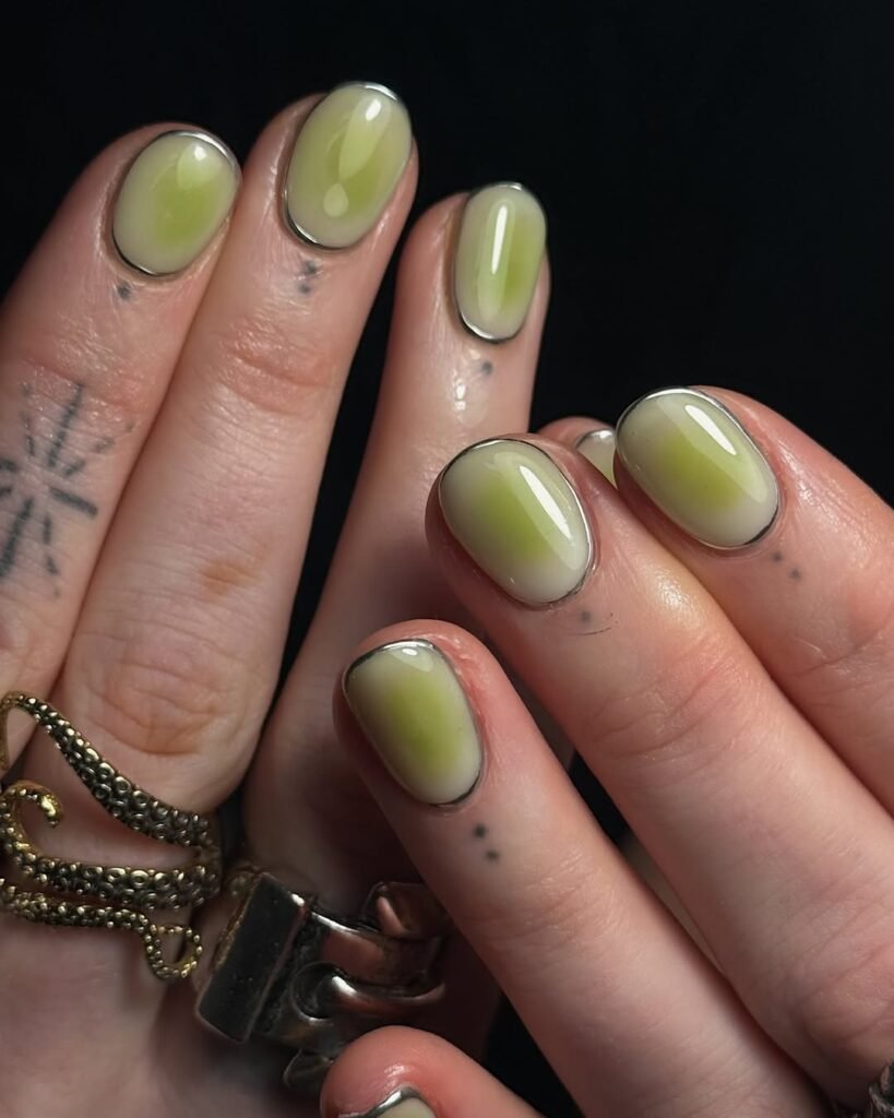 Short Minimalist Nails